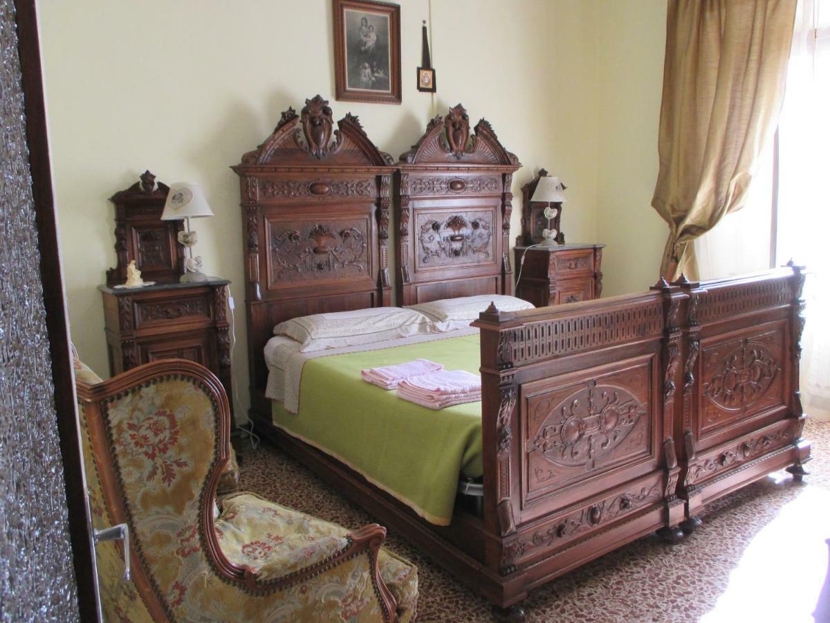 Casa Della Piazza Villa Radicofani Luaran gambar